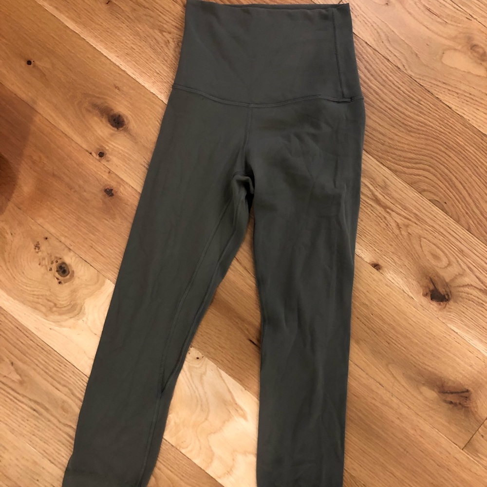 Lulu lemon leggings